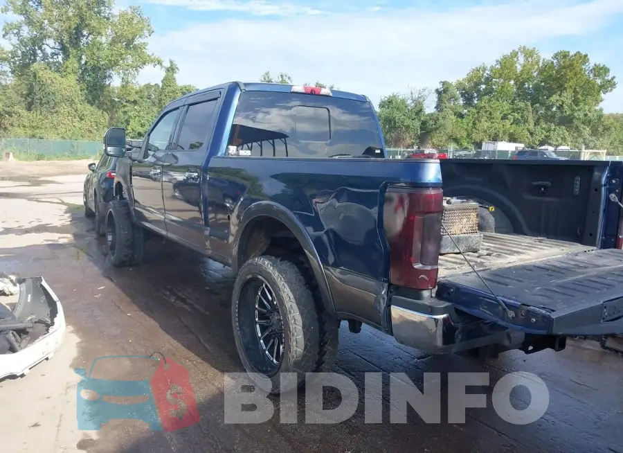 1FT8W3BT2JEB48682 Photo# 3