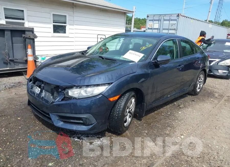 19XFC2F5XGE239766 Photo# 2