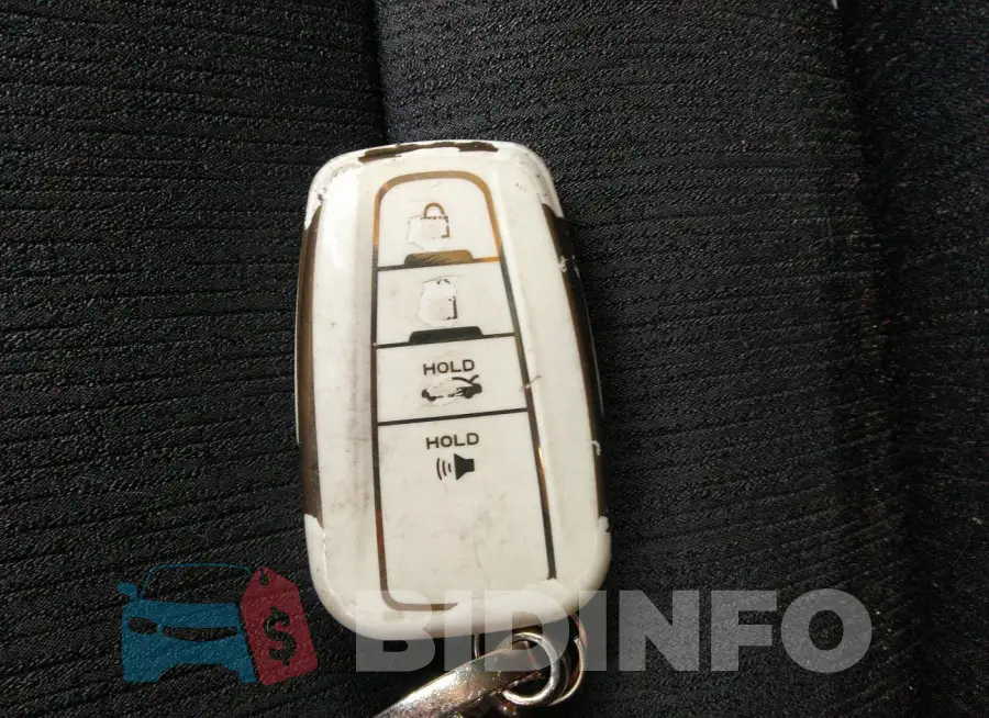 4T1C31AK4NU598745 Photo# 11