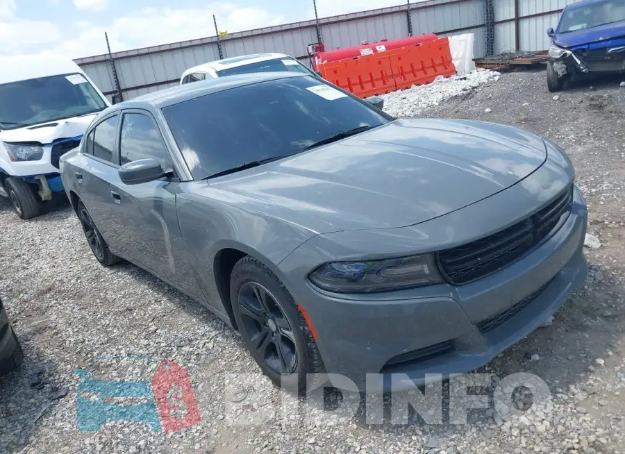 2C3CDXBG8JH180236 Photo# 1