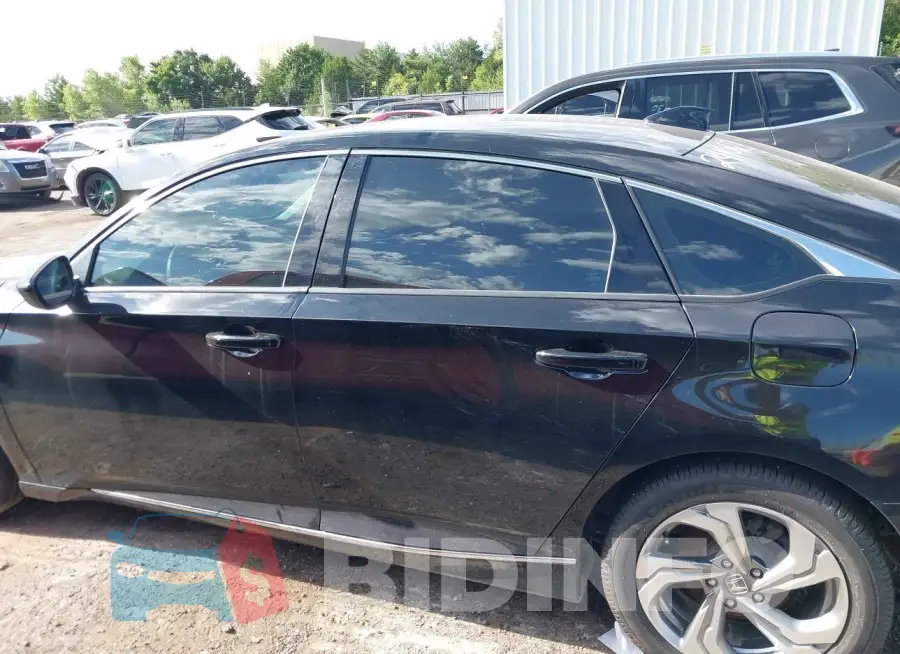 1HGCV1F41JA241027 Photo# 13