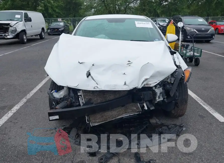 5NPD84LF4JH260293 Photo# 11