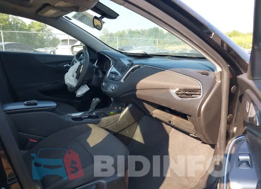 1G1ZD5ST9KF106567 Photo# 5