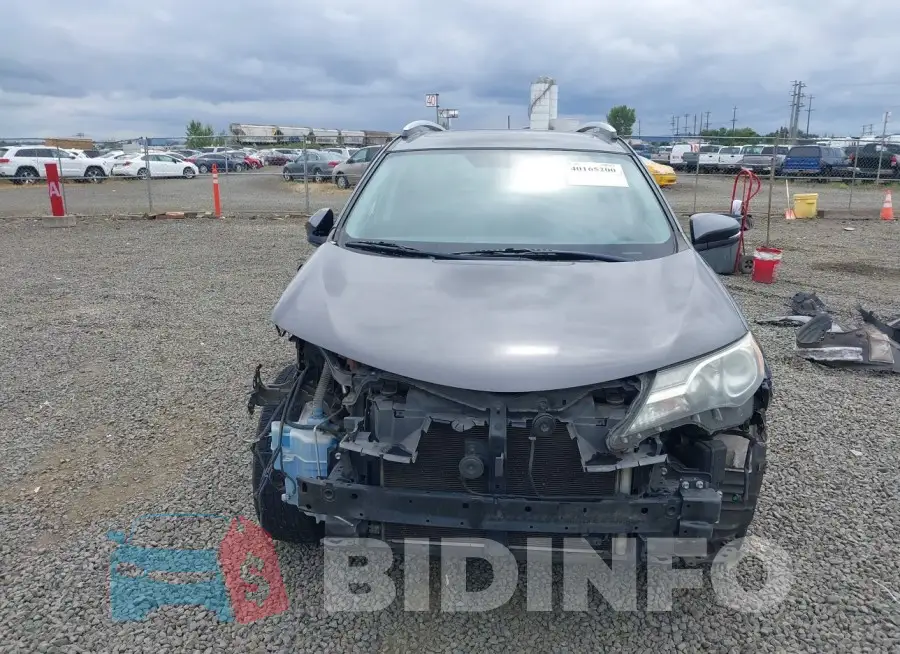 2T3RFREV8FW315261 Photo# 13