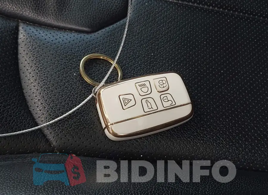 SALVT2BG7FH043174 Photo# 11