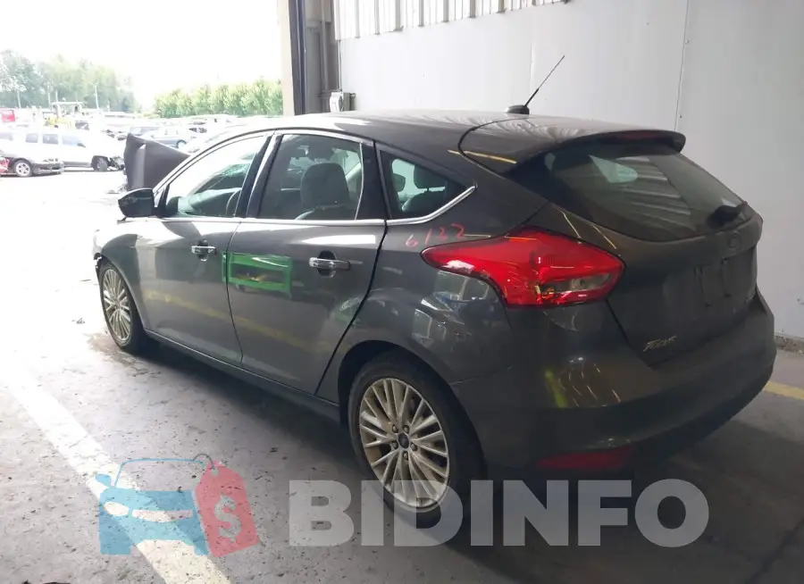 1FADP3N29JL213513 Photo# 3