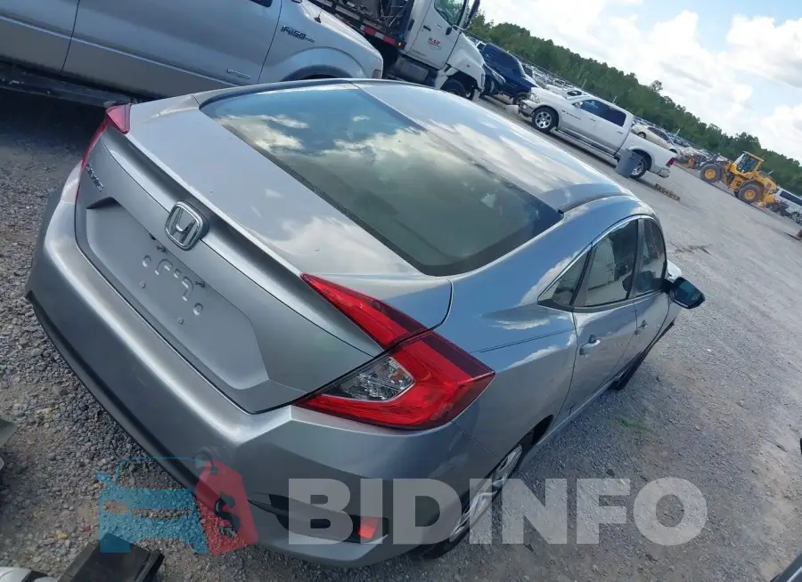 19XFC2F56GE076923 Photo# 4