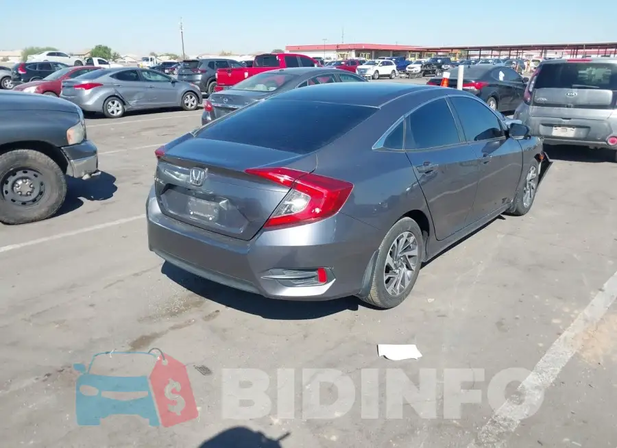 19XFC2F82GE058459 Photo# 4