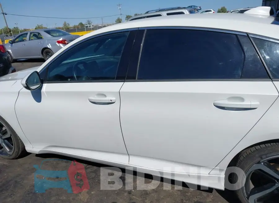 1HGCV1F35JA180952 Photo# 14