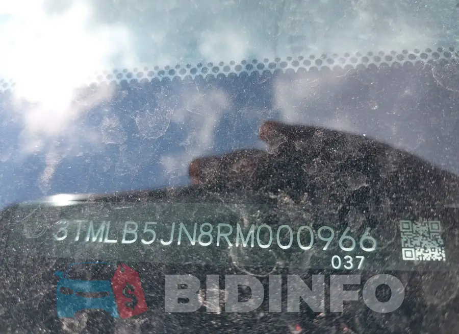 3TMLB5JN8RM000966 Photo# 9