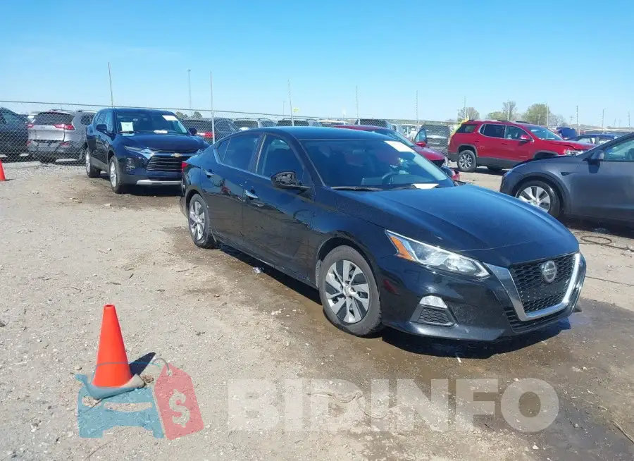 1N4BL4BV1LN303124 Photo# 1