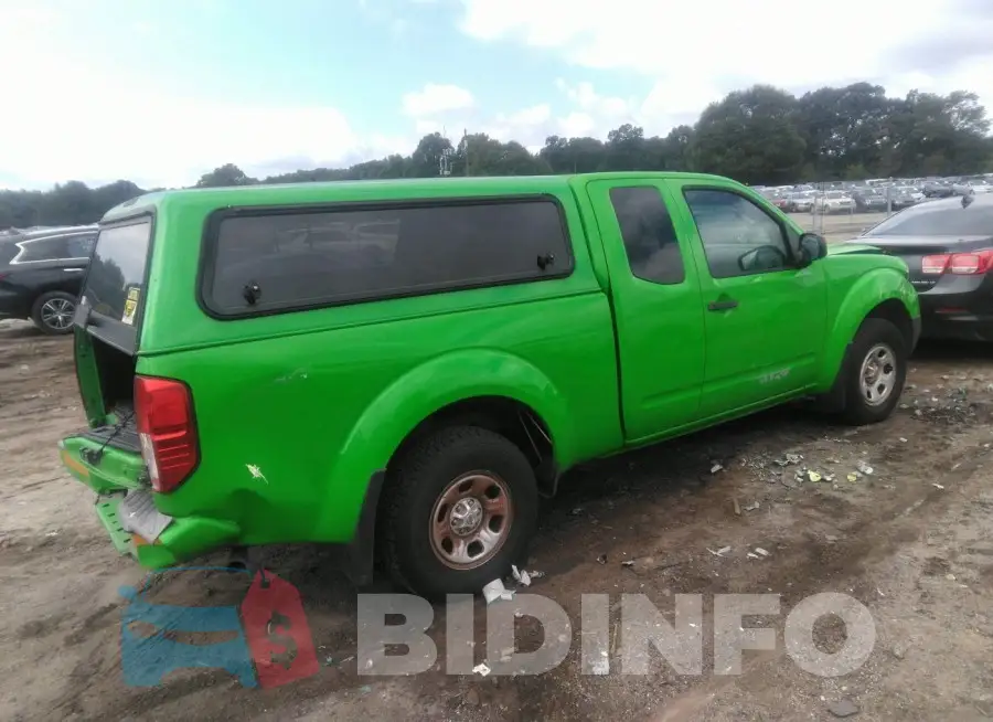 1N6BD0CT5JN710516 Photo# 4