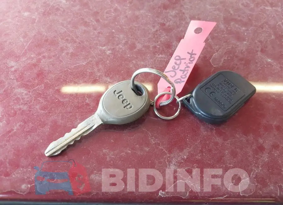1C4NJRBB3HD165387 Photo# 11