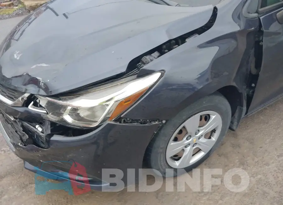 1G1BC5SM7G7240833 Photo# 17