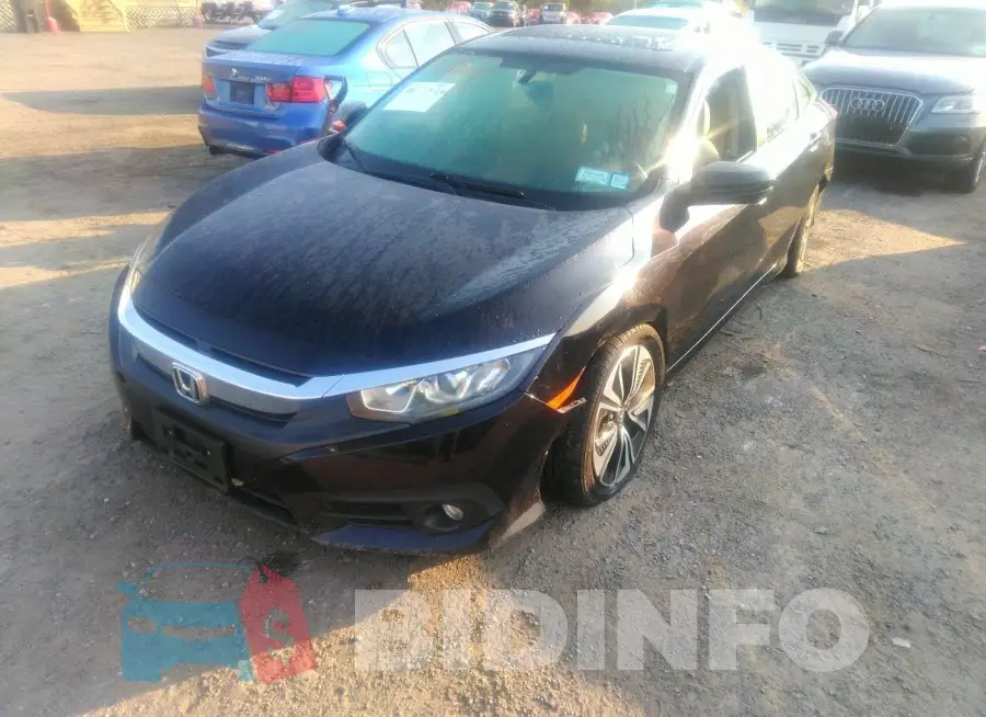 19XFC1F75GE217881 Photo# 2
