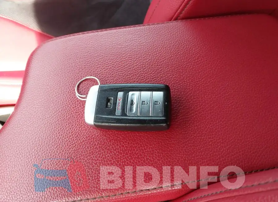 19UDE2F85KA005642 Photo# 11