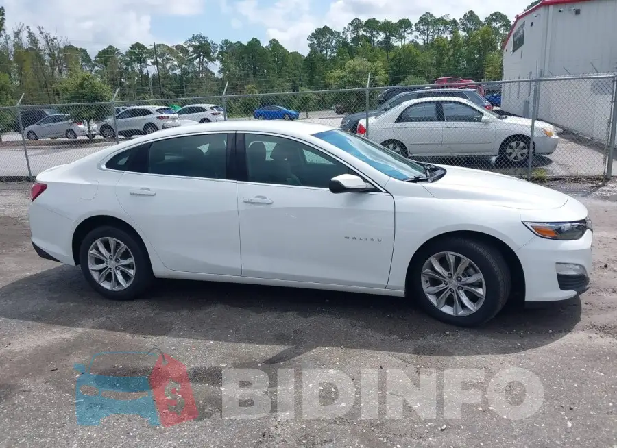 1G1ZD5ST2KF169770 Photo# 13