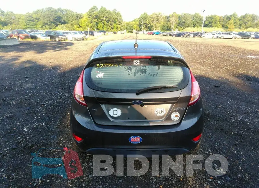 3FADP4EJ0KM107934 Photo# 16