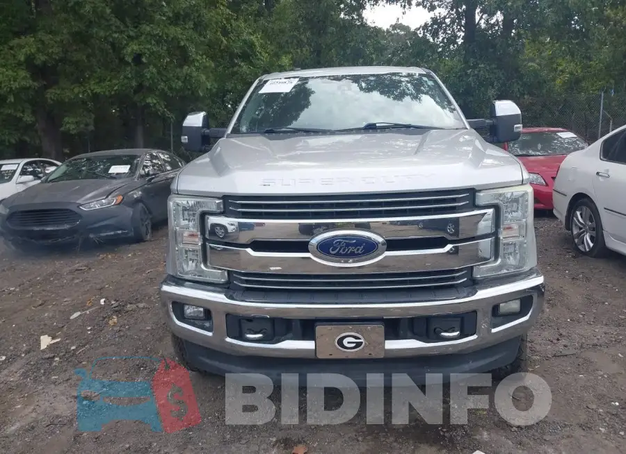 1FT7W2BT3HEB75776 Photo# 12