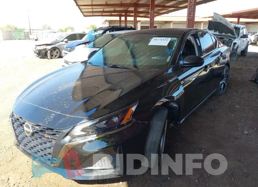 1N4BL4CV6PN329089 Photo# 2