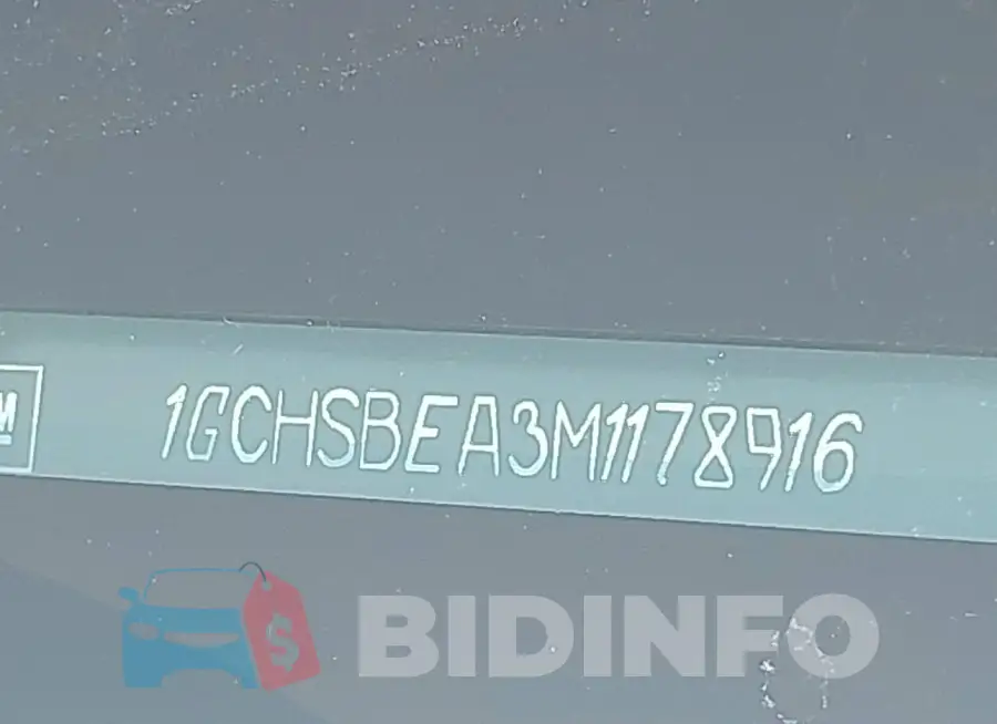 1GCHSBEA3M1178916 Photo# 9