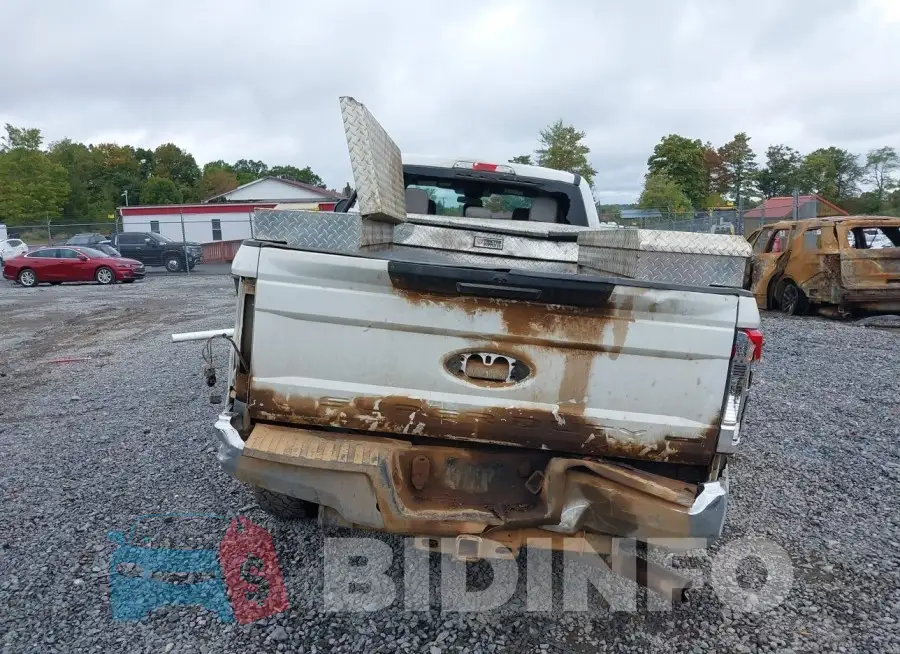 1FD7W2B64HEB99557 Photo# 16