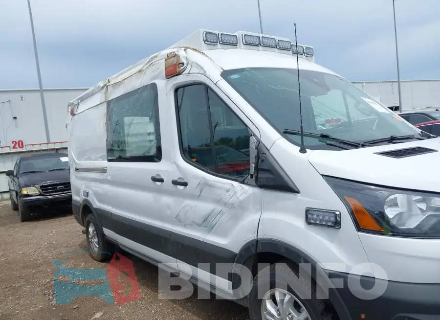 1FDBR1CG6PKA83747 Photo# 6