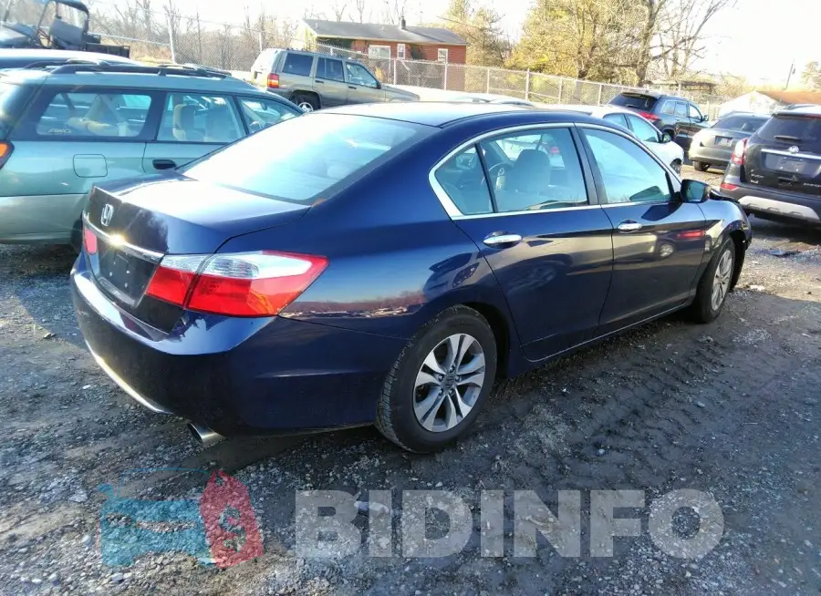 1HGCR2F30FA092019 Photo# 4