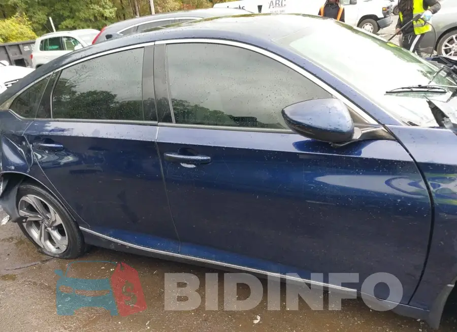 1HGCV1F50JA181072 Photo# 13