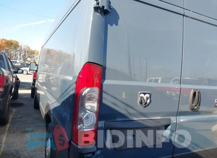 3C6URVJG5LE145389 Photo# 3