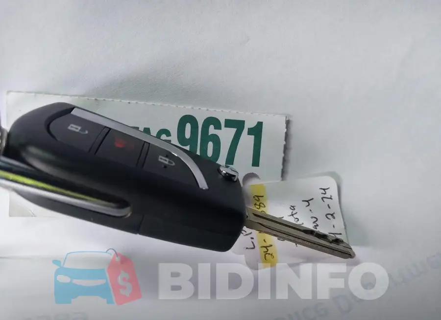2T3G1RFV9RW461807 Photo# 11