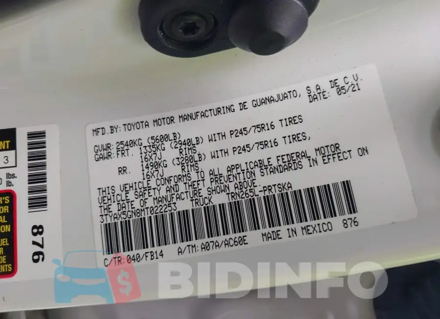 3TYAX5GN8MT022253 Photo# 9
