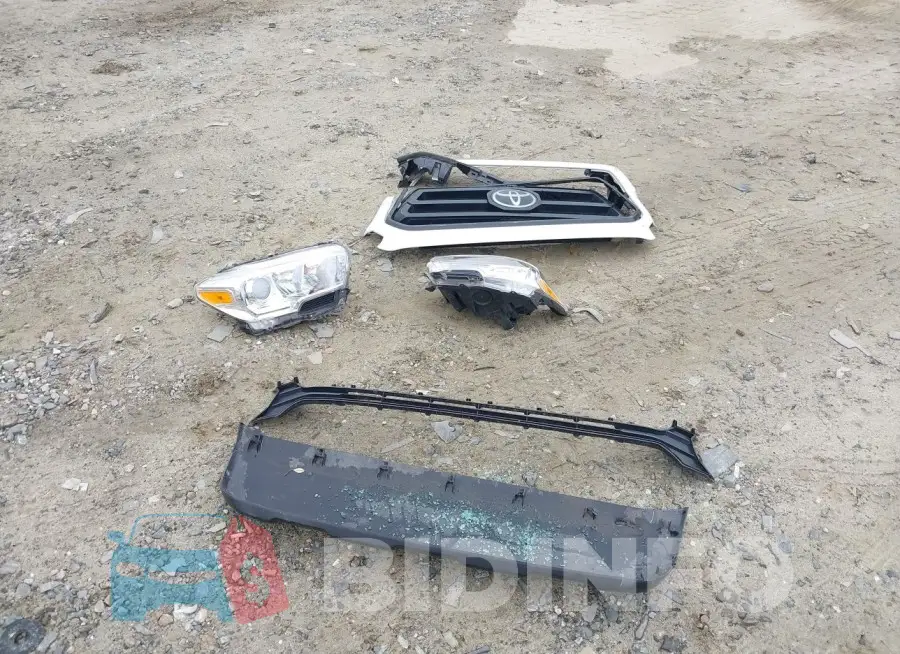 3TYAX5GN8MT022253 Photo# 12