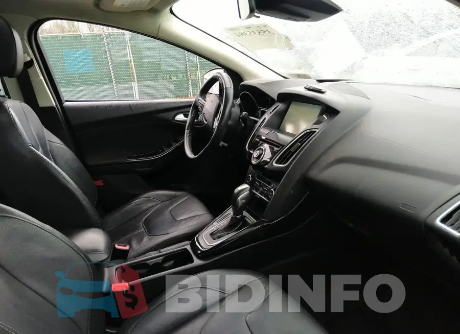 1FADP3J21FL200963 Photo# 5
