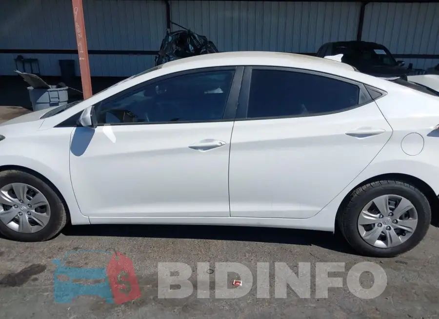 5NPDH4AE8GH697992 Photo# 14