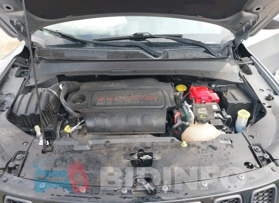 3C4NJDDB9LT127522 Photo# 10