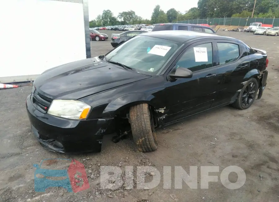 1C3CDZAB0EN175272 Photo# 2