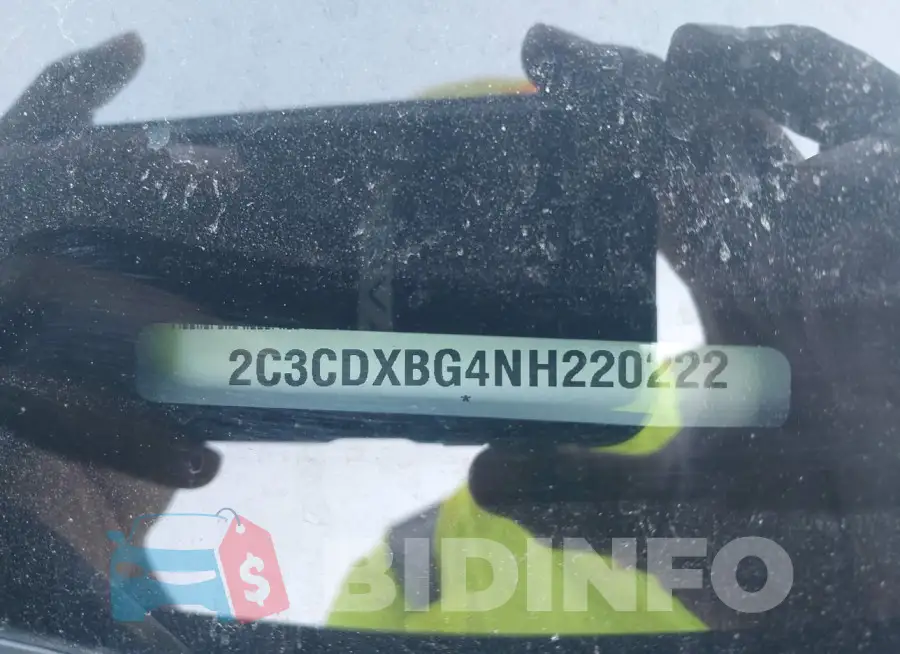 2C3CDXBG4NH220222 Photo# 9