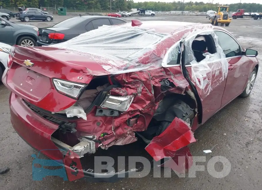 1G1ZD5ST8JF132575 Photo# 17