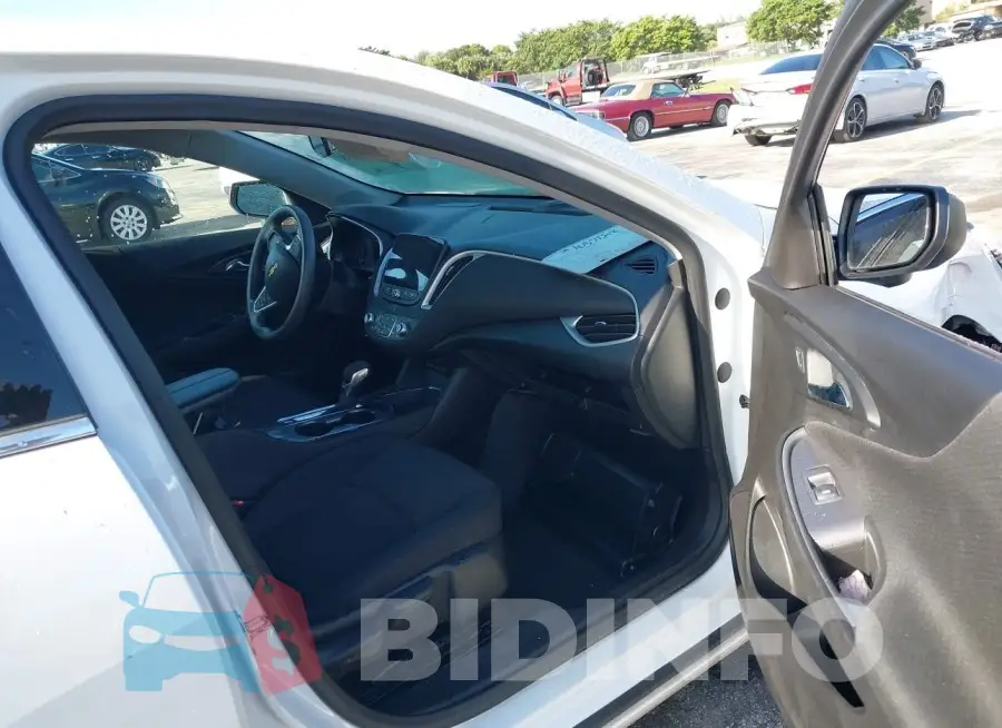 1G1ZD5ST9RF120575 Photo# 5