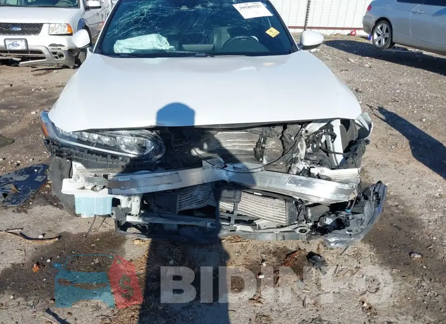 1HGCV1F33JA039362 Photo# 6