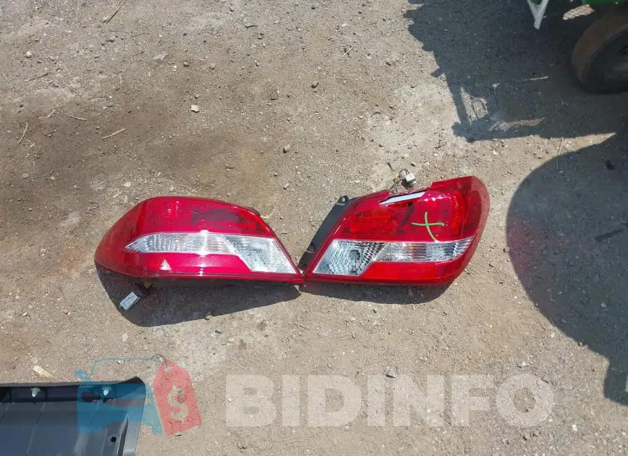 ML32F3FJ0JHF03996 Photo# 12