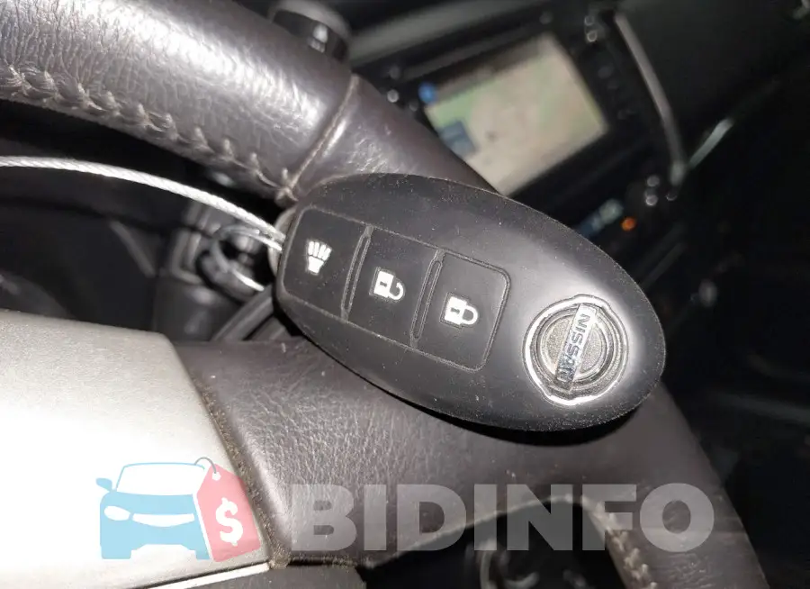 1N6BA1F46JN526382 Photo# 11