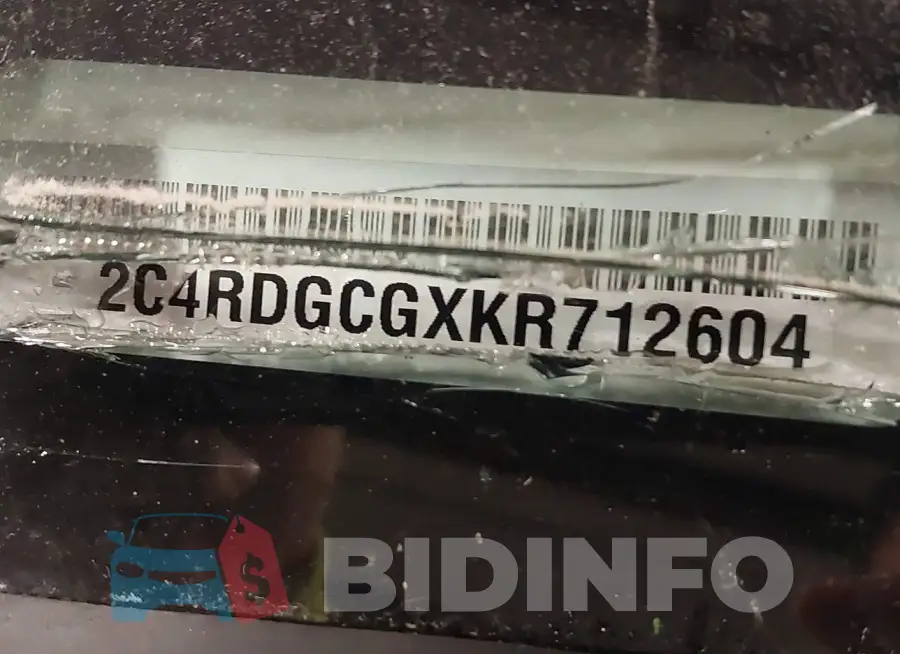 2C4RDGCGXKR712604 Photo# 9