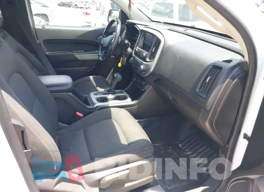 1GCHSCEA4M1279730 Photo# 5