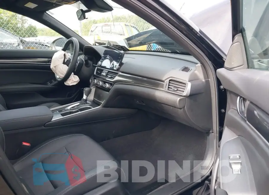 1HGCV1F30NA106909 Photo# 5