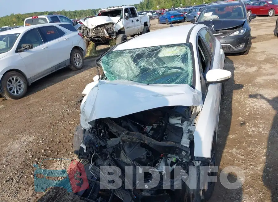 1FADP3K28GL307377 Photo# 6
