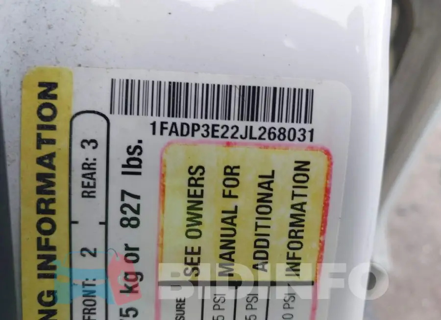 1FADP3E22JL268031 Photo# 9