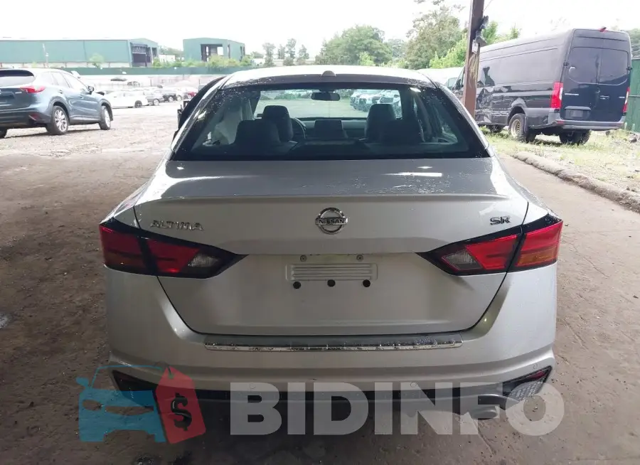 1N4BL4CV6MN409343 Photo# 16