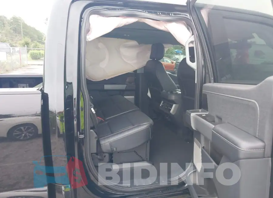 1FT8W3BT8PED61886 Photo# 8